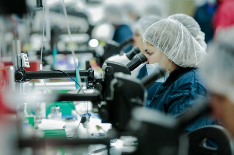 Medical Device Manufacturing Start Manufacturing Medical Devices in Mexico’s Growing Industry