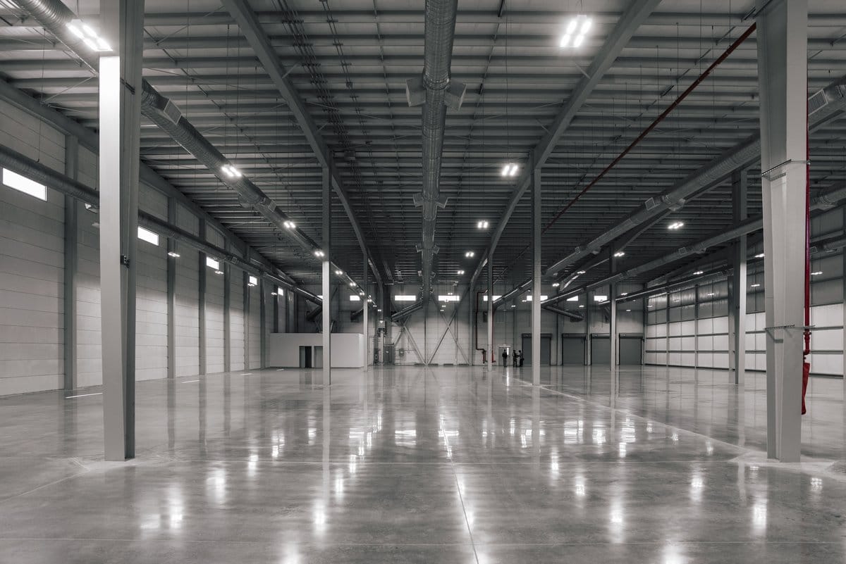 Empty, move-in-ready production hall at a Tetakawi Manufacturing Campus in Mexico | Tetakawi