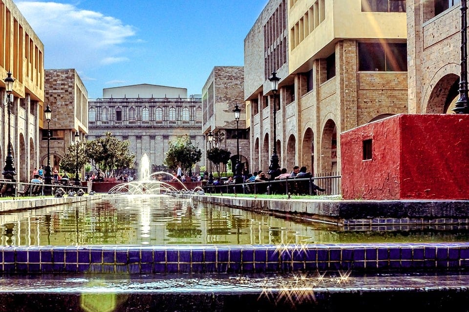 A fountain and reflecting pool in a downtown Guadalajara plaza in Jalisco, Mexico | Tetakawi