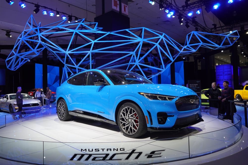 Car manufacturers in Mexico look to the future
