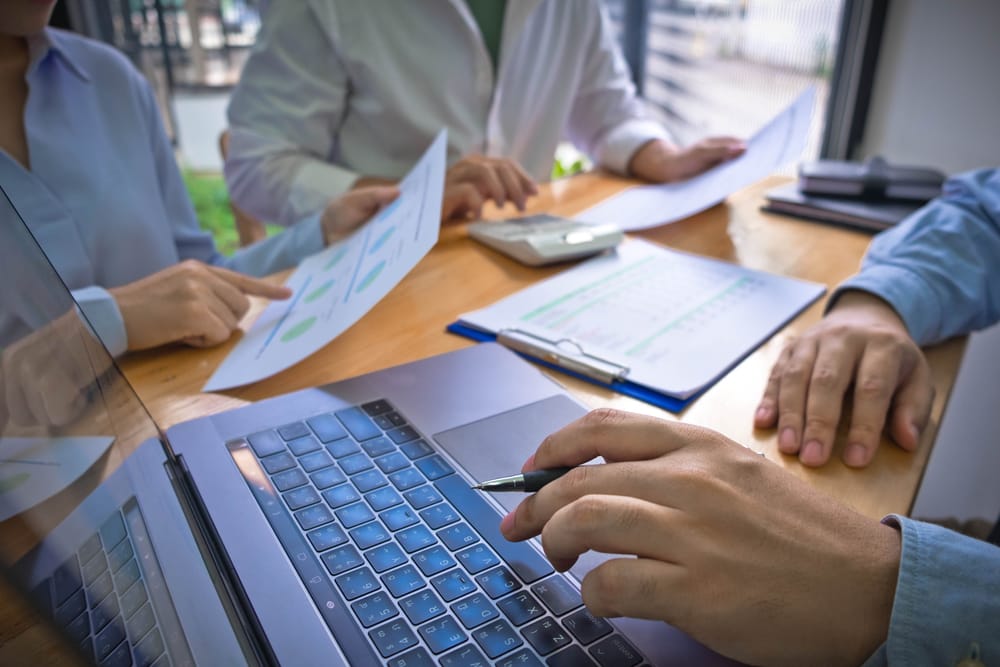 How private equity firms reduce risk when manufacturing in Mexico