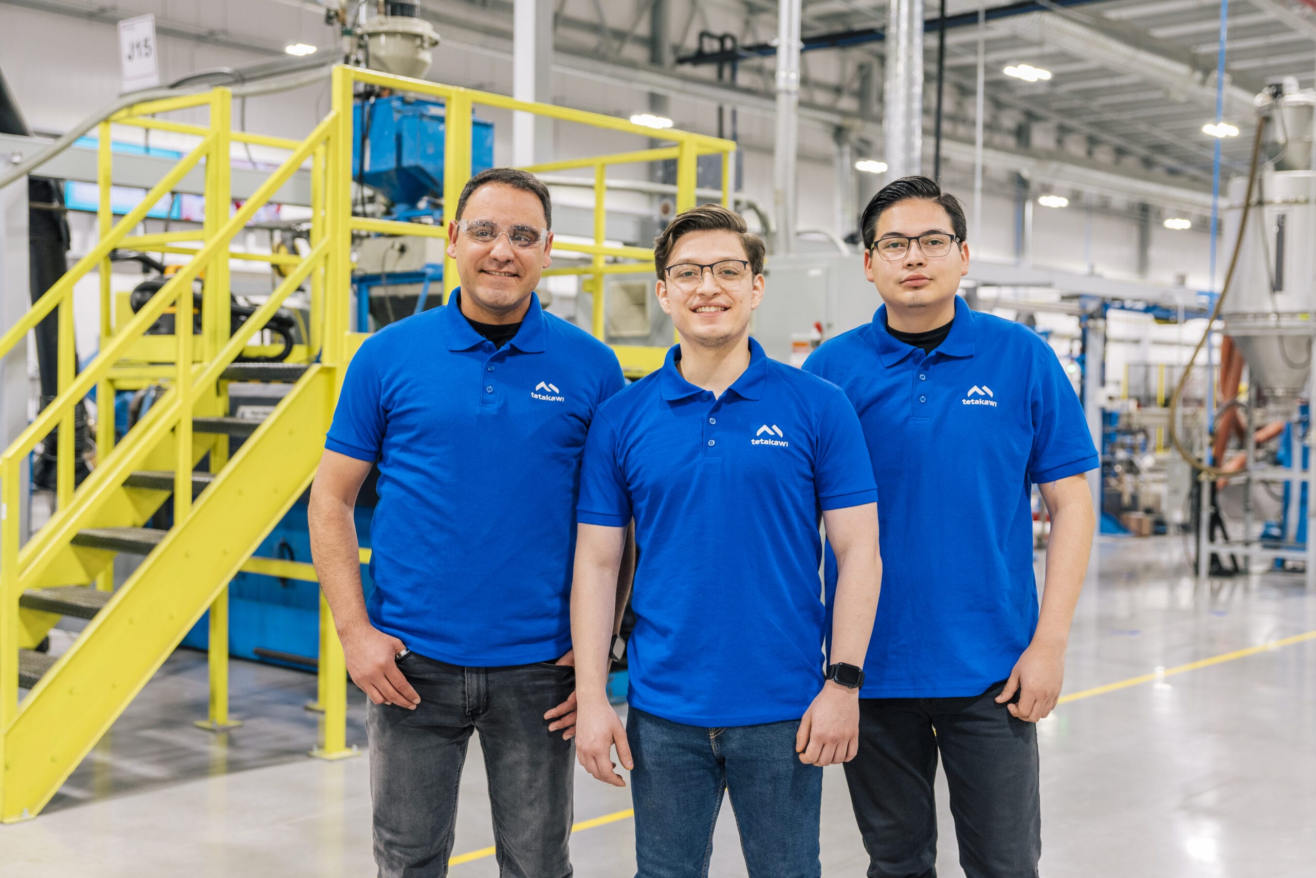 Manufacturing team on the production floor at Tetakawi's Manufacturing Campus in Mazatlán, Sinaloa, Mexico | Tetakawi