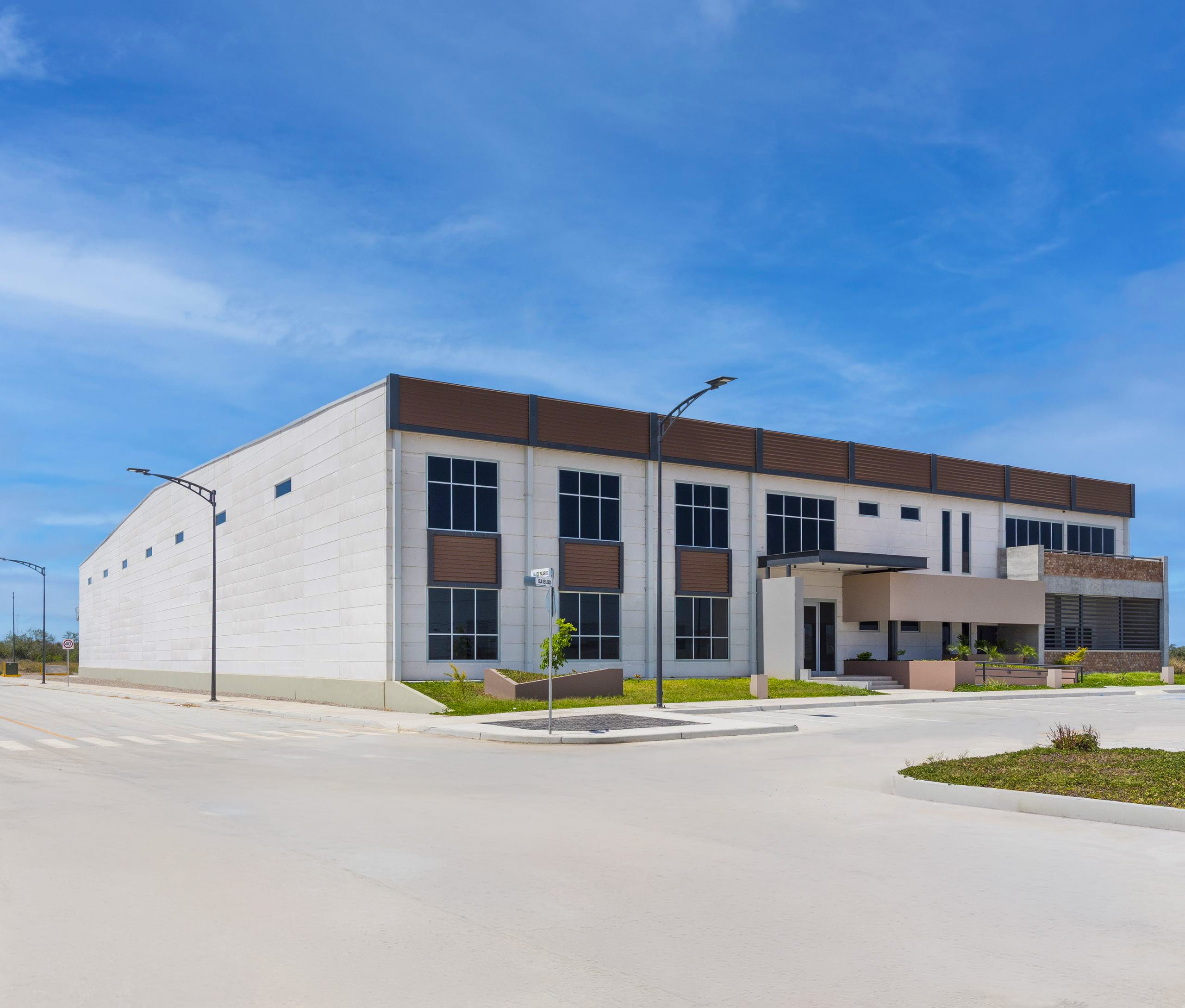 Industrial building at the Mazatlán Manufacturing Campus