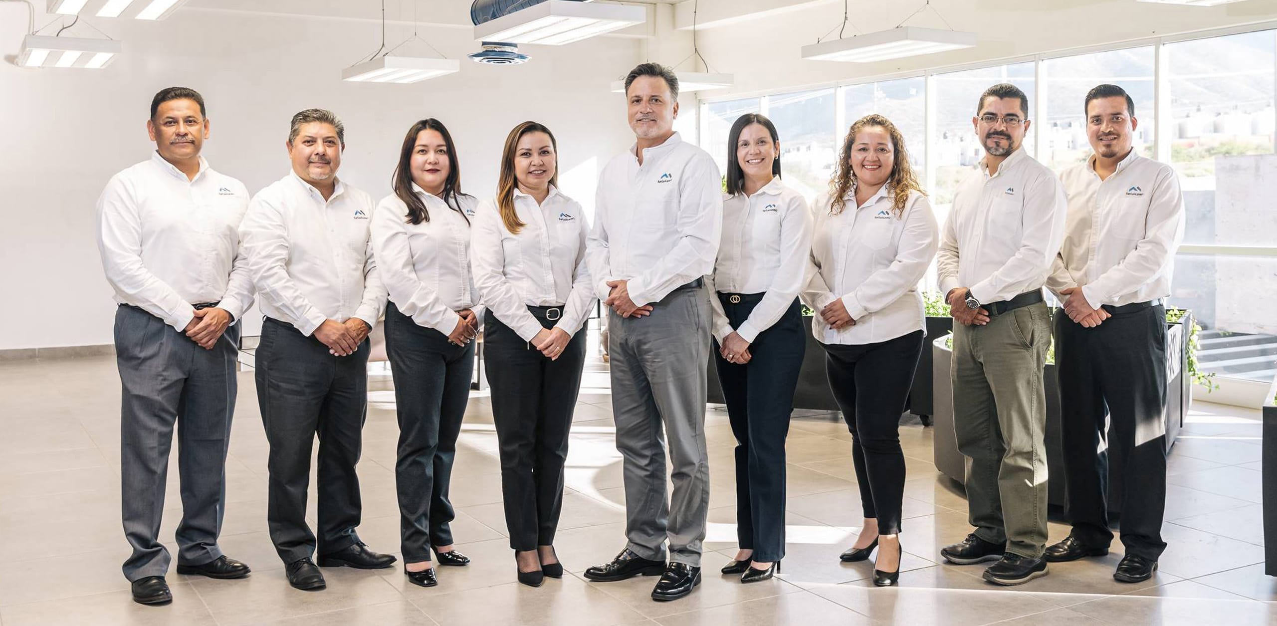 Tetakawi team members at a Campus office in Mexico | Tetakawi