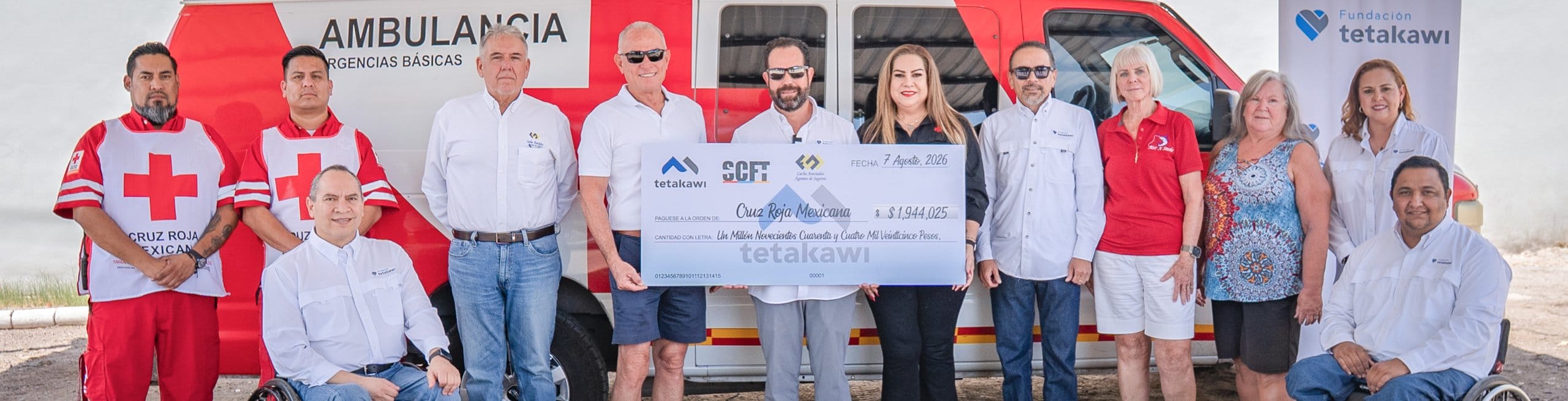 Tetakawi Fundación Cruz Roja ambulance donation